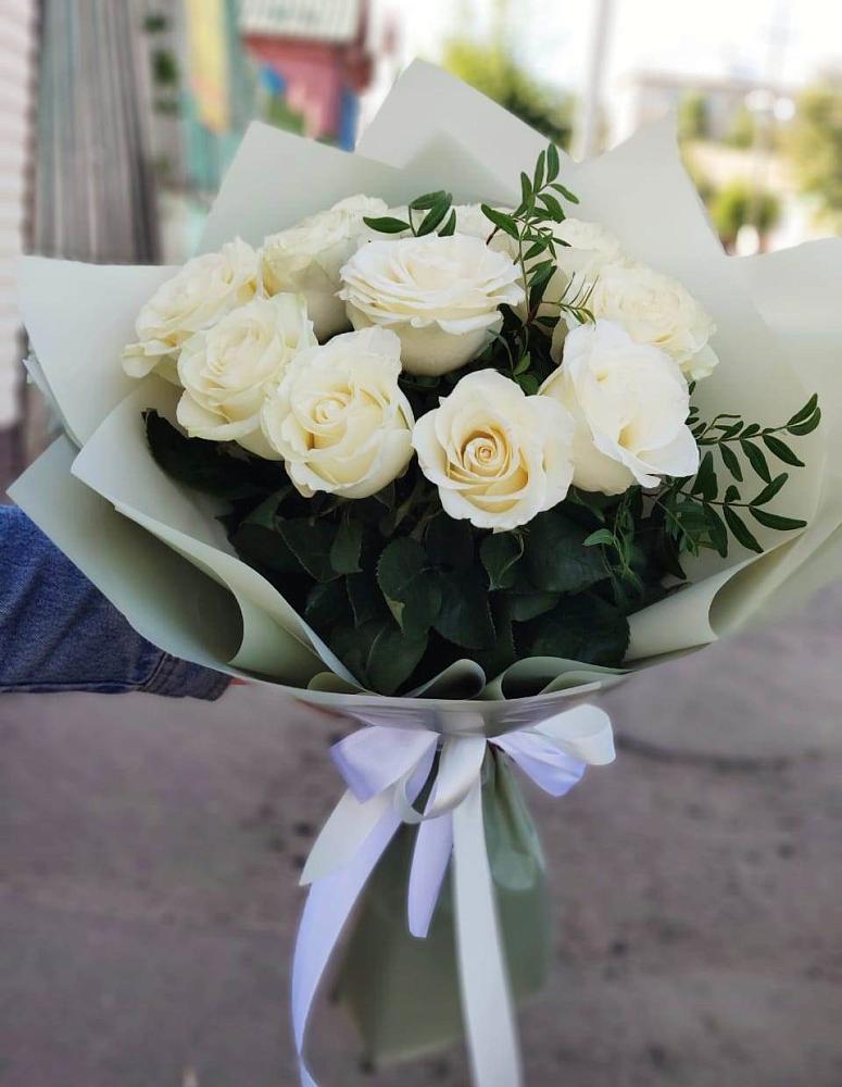Букет Белые розы Проуд в Межевом