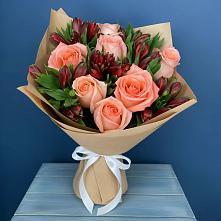 Букет цветов из:  Розы и Альстромерии #REPLACE_PRED# Межевом