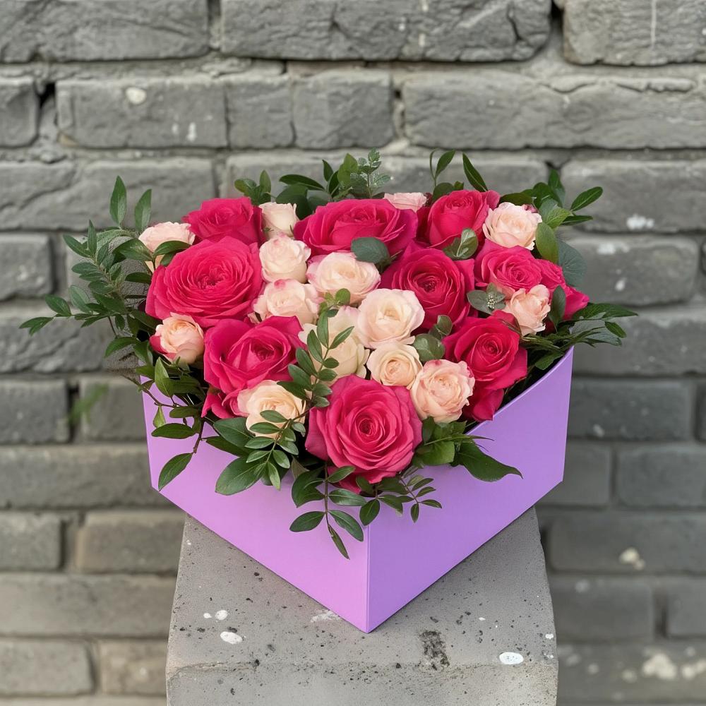 Цветочная композиция из Розы в коробке в Межевом