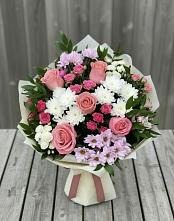 Букет цветов из:  Альстромерии, Гвоздики, Розы и Хризантемы #REPLACE_PRED# Межевом