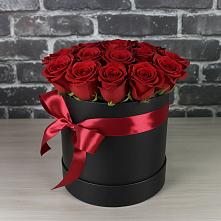 Цветочная композиция из Розы в шляпной коробке в Межевом