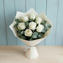 Букет Белые розы в Эвкалипте в Межевом