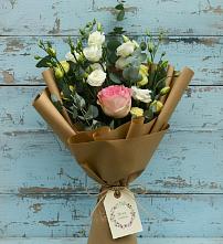 Букет цветов из:  Розы и Лизиантусы #REPLACE_PRED# Межевом